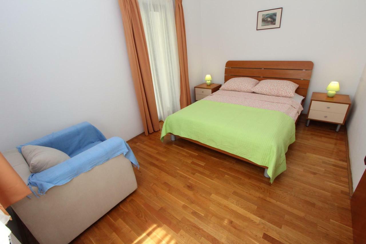 Apartments Villa Mara Rovinj Bagian luar foto