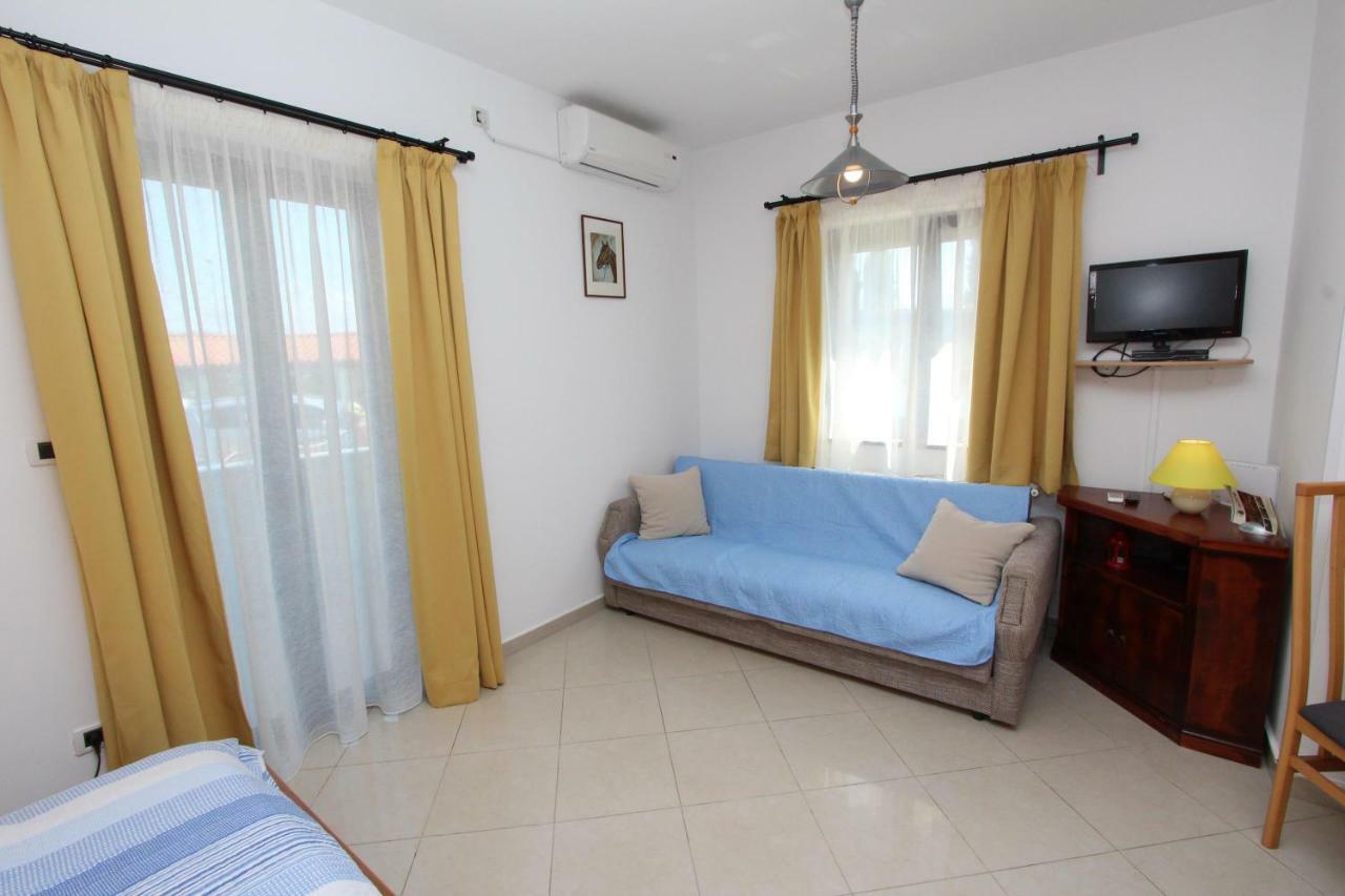 Apartments Villa Mara Rovinj Bagian luar foto