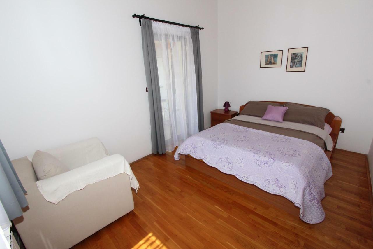 Apartments Villa Mara Rovinj Ruang foto